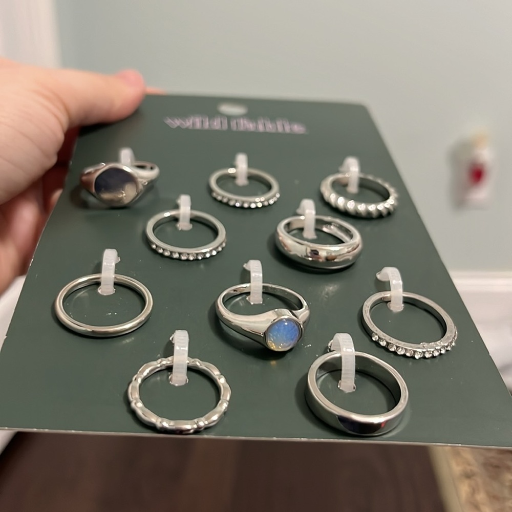 NWT Universal Thread ring set - Picture 3 of 5